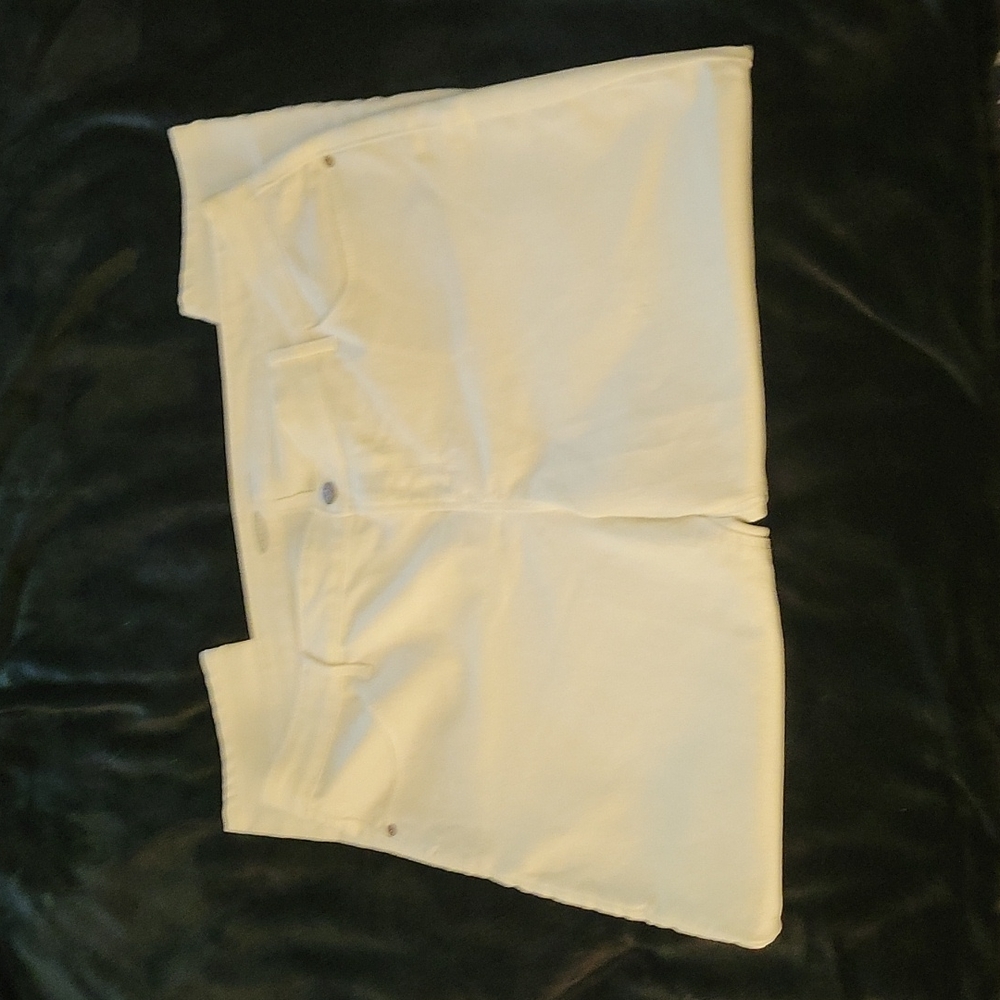 NWOT Old Navy Jeans, 18